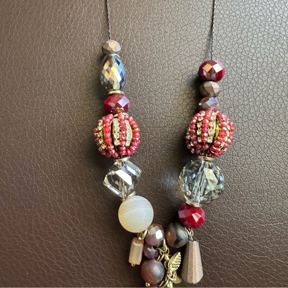 NWT Venus Multicolor Beaded Necklace and Earring Set - Picture 4 of 6